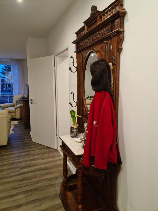 Pilgrims "Rosalie" Grosse Fewo Mit 3 Schlafzimmern, 1Bad, 2 Wc, Balkon, Fast Internet Brilon Extérieur photo