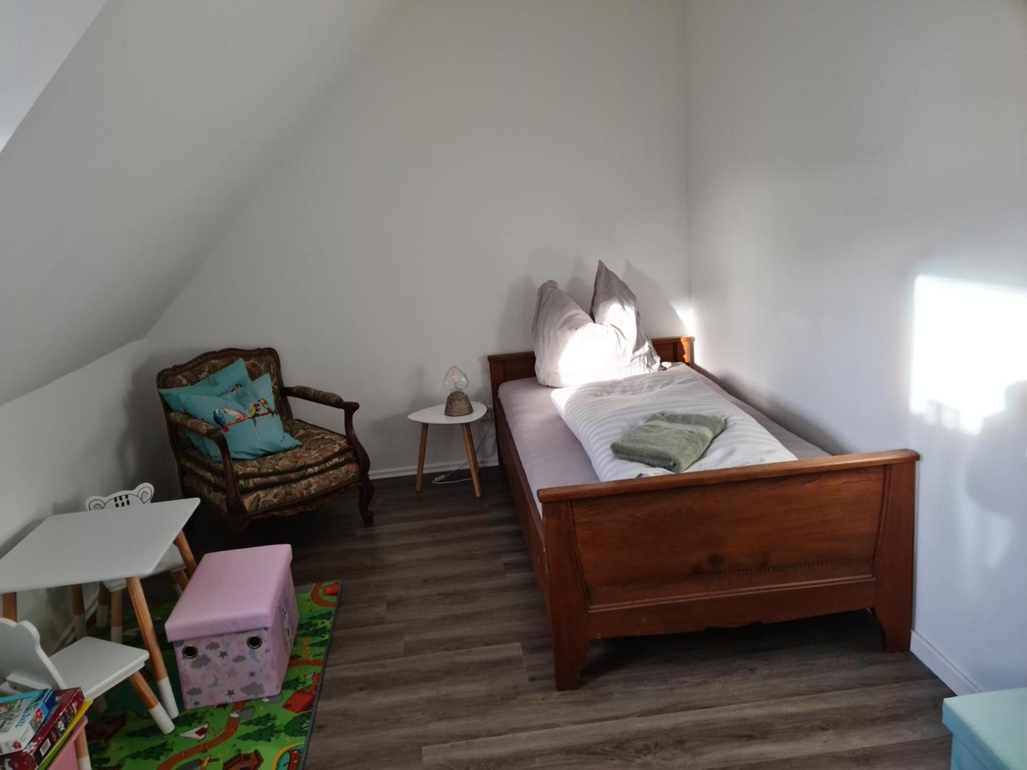 Pilgrims "Rosalie" Grosse Fewo Mit 3 Schlafzimmern, 1Bad, 2 Wc, Balkon, Fast Internet Brilon Extérieur photo